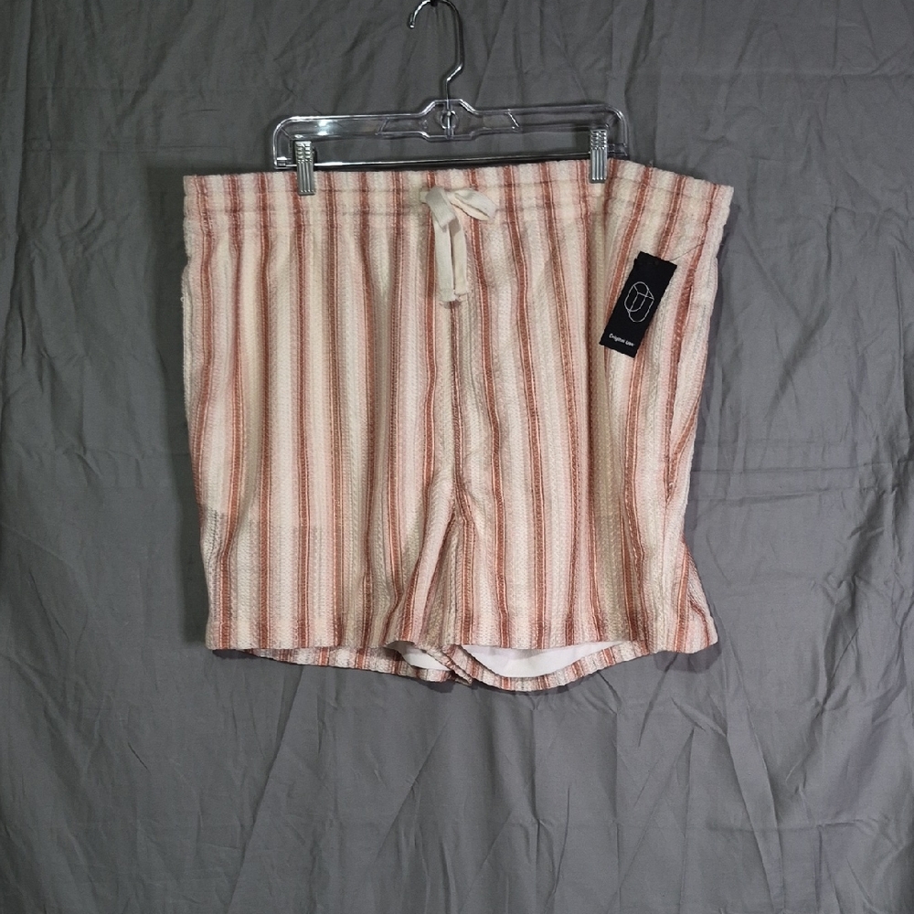 Original Use High Waist Striped Shorts in Pink and Cream